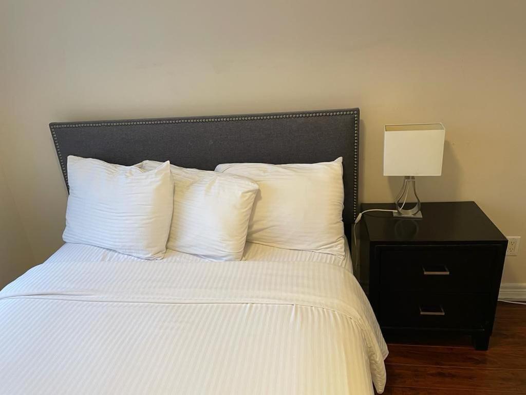 Platinum Suites Furnished Executive Suites Mississauga Buitenkant foto