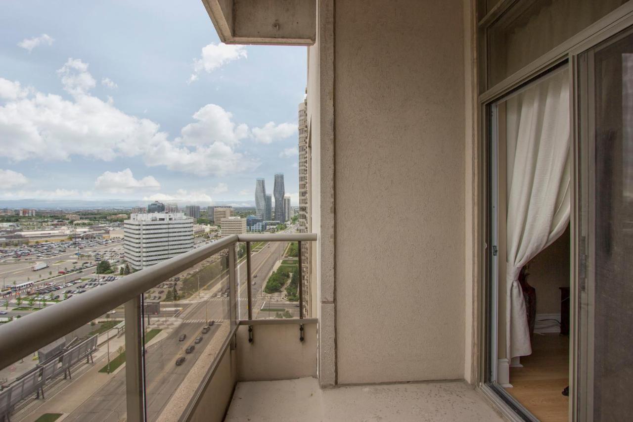 Platinum Suites Furnished Executive Suites Mississauga Buitenkant foto